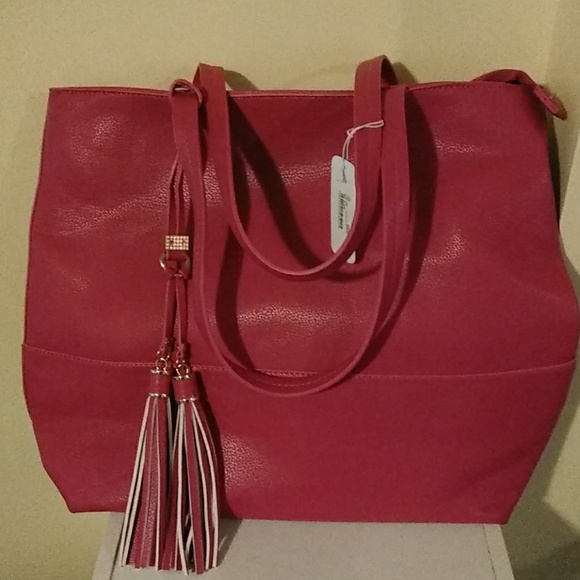 Charming Charlie Handbags - Charming Charlie Tote